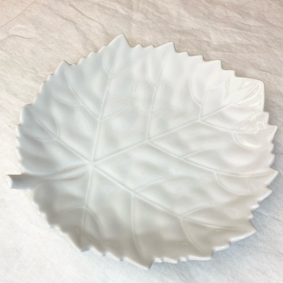 KAISER German White Porcelain Leaf Plate Dish - Picture 9 of 9